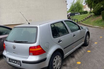 VW Golf 120.000 km 1.500 &euro; Lauterbach 36341