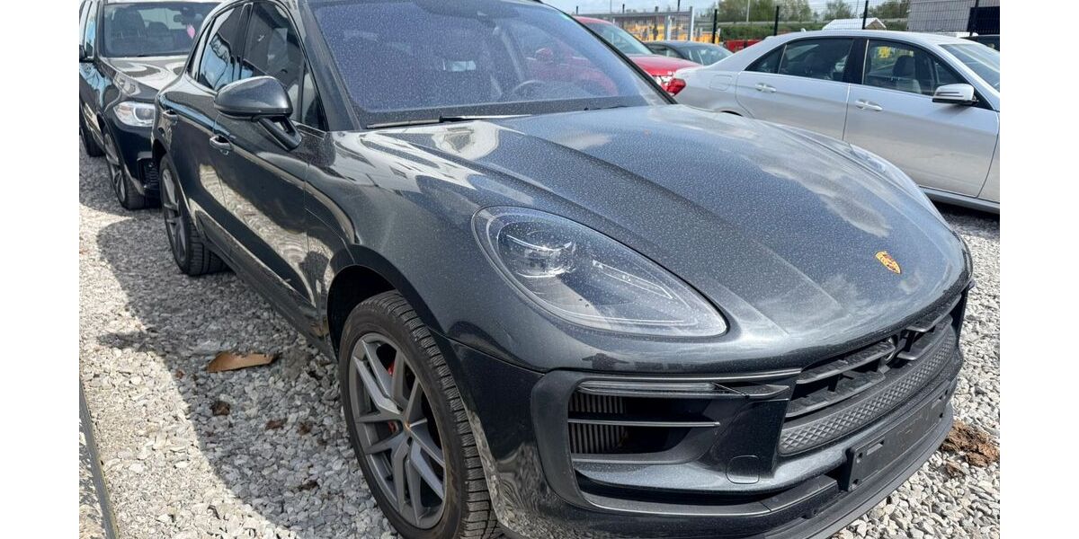 Porsche Macan 108.000 km 54.900 &euro; Lage 32791