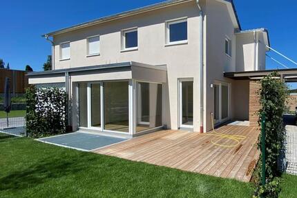 Haus Weilheim in Oberbayern - 5 Zimmer, 104 m&sup2;, 2.270&euro; | Angebot:25945999