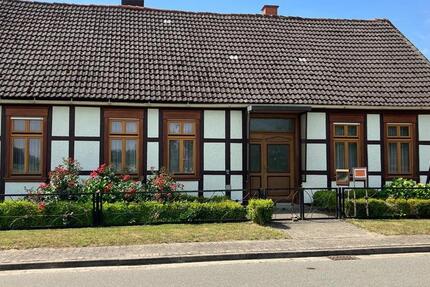 Haus Salzwedel - 7 Zimmer, 170 m&sup2;, 59.000&euro; | Angebot:26402908