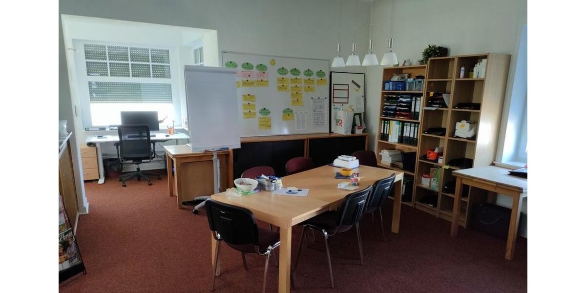 Einfamilienhaus Guxhagen - 6 Zimmer, 170 m&sup2;, 1.650&euro; | Angebot:24591604