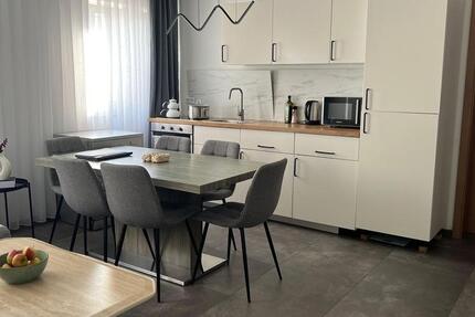 Schicke 2-Zimmer Wohnung mit EBK in Ulm-Einsingen zimmer
