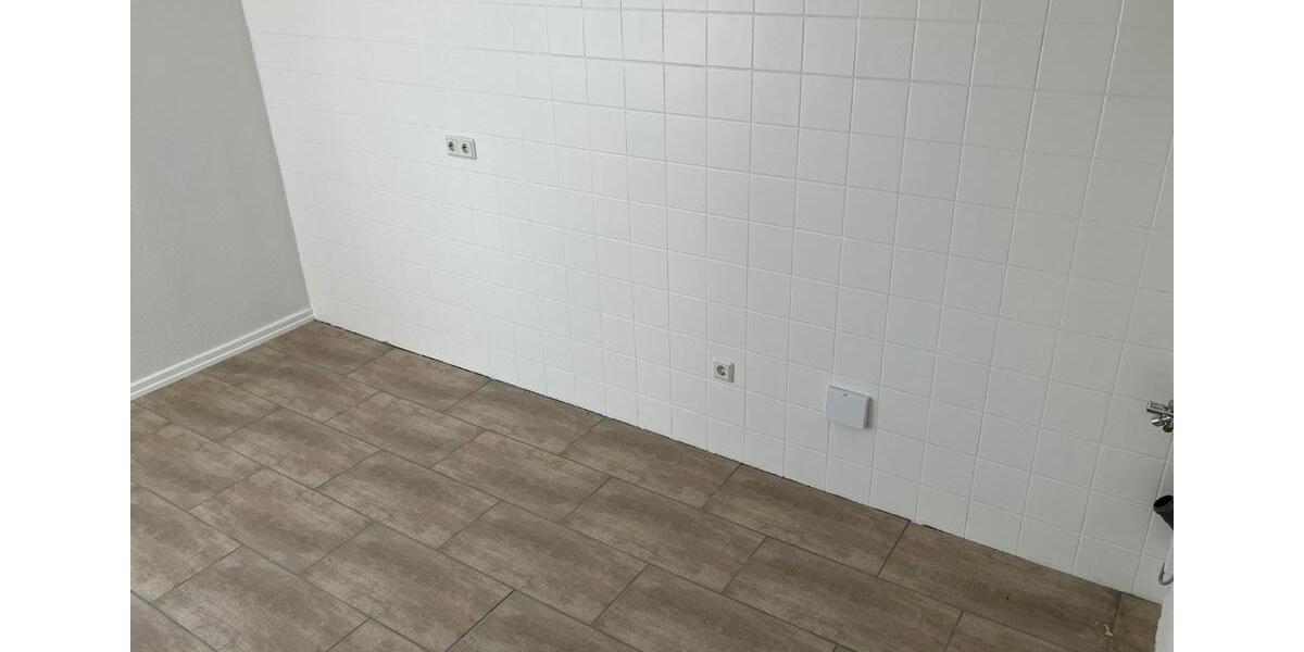 Etagenwohnung Lohmar - 3.5 Zimmer, 95 m&sup2;, 1.015&euro; | Angebot:26279667