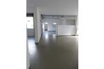 Gewerbehalle mit Büro, Garagen und Sozialräumen 133 qm zimmer