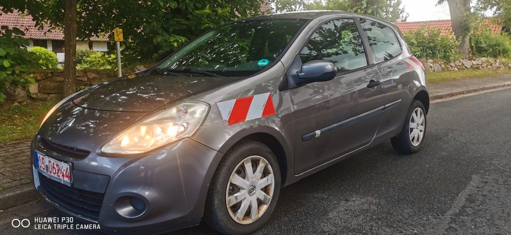 Renault Clio 160.000 km 2.445 &euro; Belm-Vehrte (Osnabrück) 49191