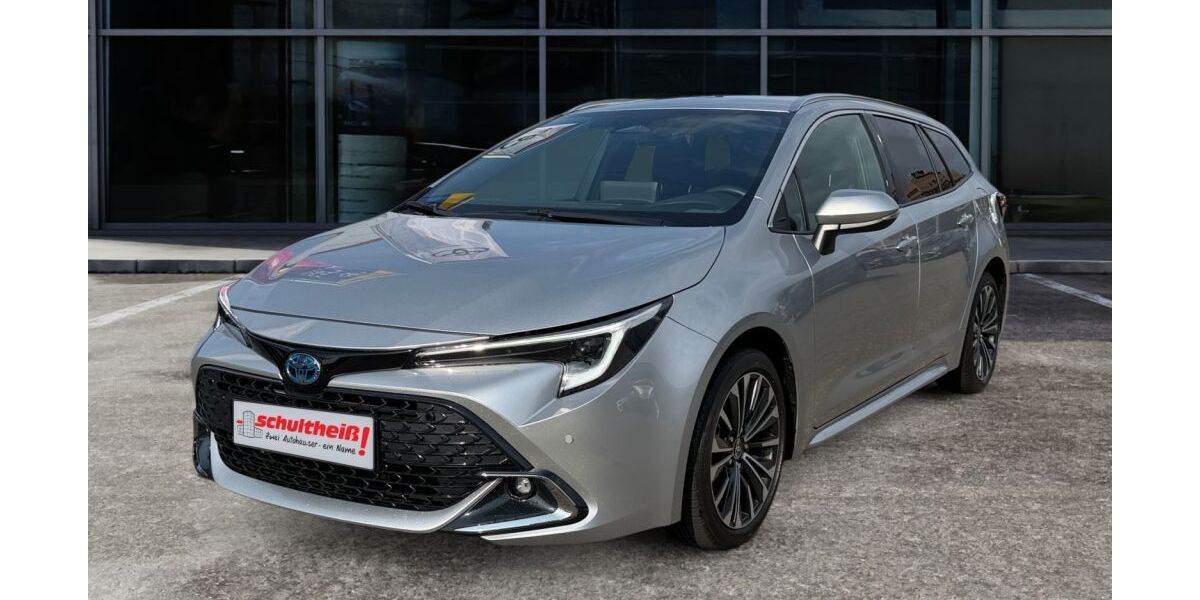 Toyota Corolla 25.600 km 27.990 &euro; Maulburg 79689