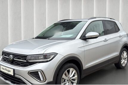 VW T-Cross 1.982 km 21.480 &euro; Pocking 94060