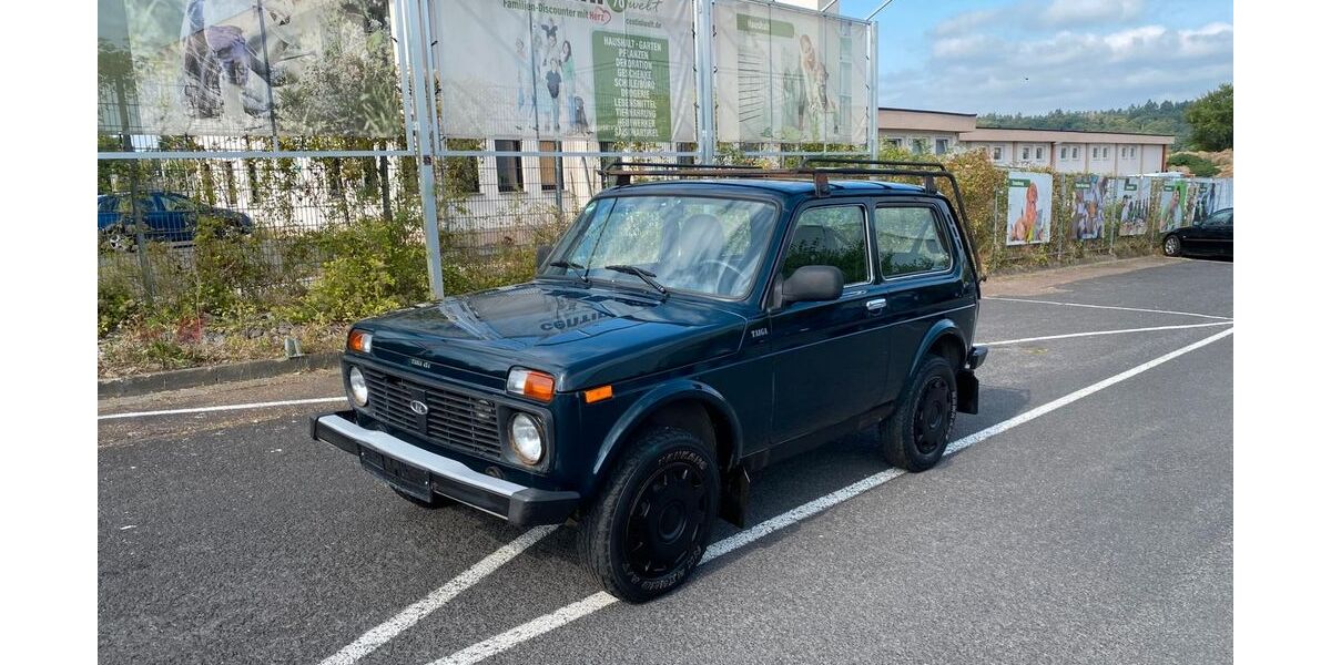 Lada Niva 175.000 km 4.999 &euro; Diez 65582