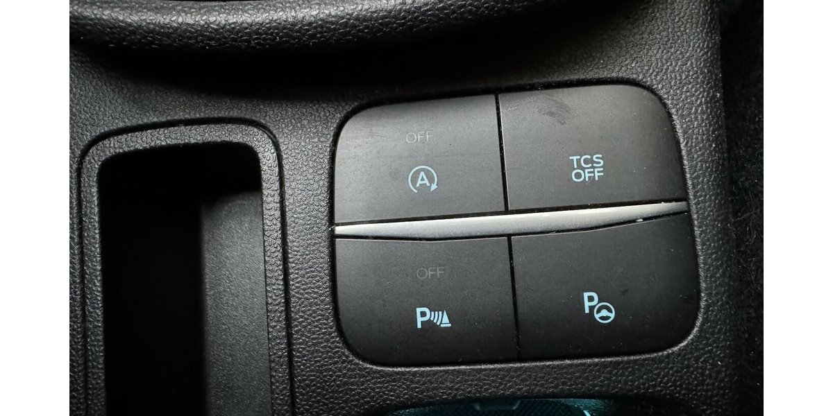 Ford Fiesta Titanium Kam Temp SHZ WR EU6 TOPAUSSTATTUNG 82.000 km 12.750 &euro; Erftstadt 50374