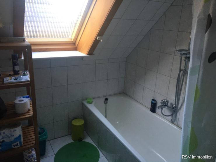 Charmantes Mehrfamilienhaus mit 3 Wohneinheiten - nur 20 Min. nach Hamburg