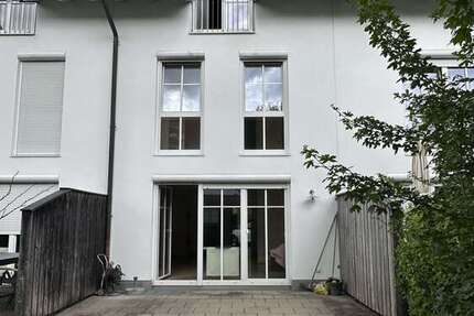 Haus zum Mieten in Kirchheim b. München 2.350 € 130.4 m²