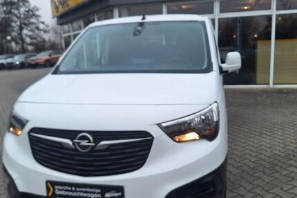 Opel Combo 25.350 km 14.990 &euro; Großenhain 01558