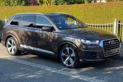 Audi Q7 212.000 km 29.500 &euro; Timmendorfer Strand 23669