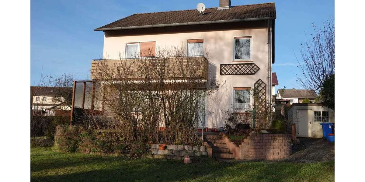 Haus zum Kaufen in Eschwege 249.000 € 136 m² 6 zimmer