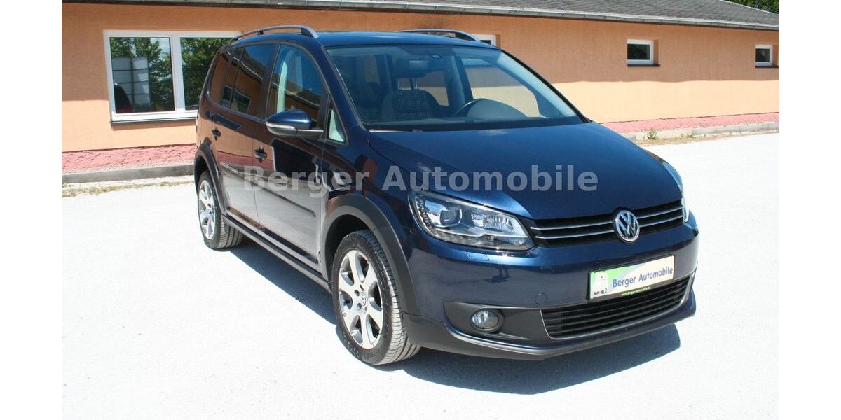 VW Touran 163.000 km 10.995 &euro; Dresden 01257
