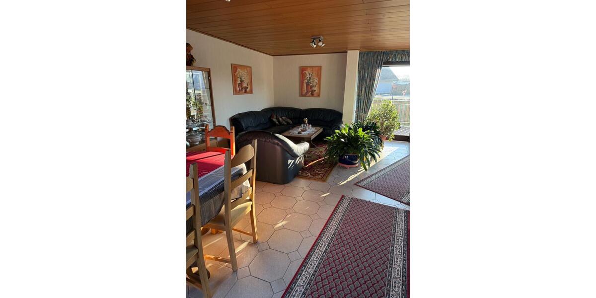 Einfamilienhaus Ibbenbüren Bockraden - 7 Zimmer, 100 m&sup2;, 1.080&euro; | Angebot:25358172