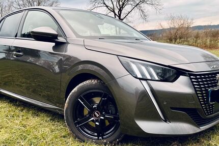 Peugeot 208 74.300 km 12.000 &euro; Winterspelt 54616
