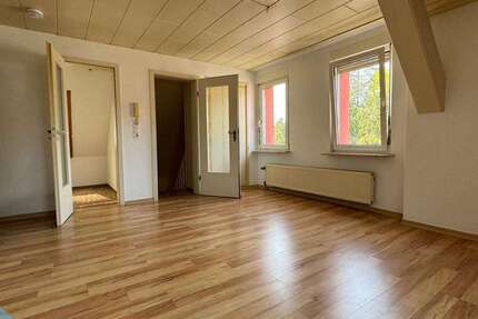 Wohnung Dessau-Roßlau Roßlau - 2 Zimmer, 54 m&sup2;, 300&euro; | Angebot:26409099