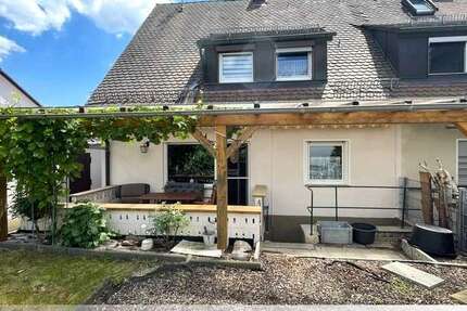 Haus Lauf - 5 Zimmer, 103 m&sup2;, 375.000&euro; | Angebot:26958700
