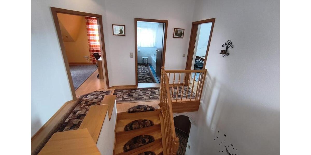 Einfamilienhaus Neuenkirchen - 8 Zimmer, 145 m&sup2;, 350.000&euro; | Angebot:26871681