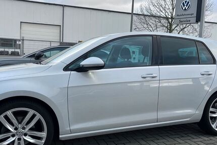VW Golf 125.500 km 16.990 € Schönberg 24217