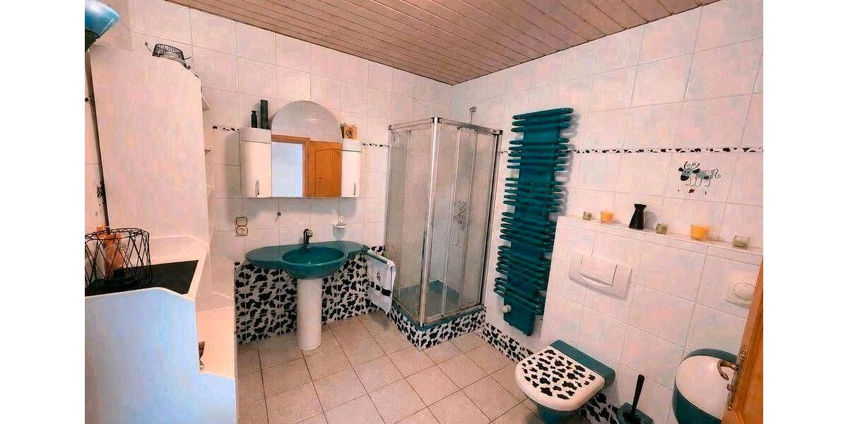 Bauernhaus, Landhaus Battweiler - 7 Zimmer, 350 m&sup2;, 420.000&euro; | Angebot:27254947