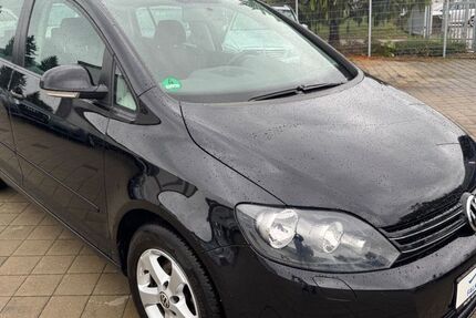 VW Golf 94.250 km 8.999 € Aalen 73431