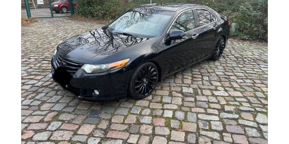 Honda Accord 180.000 km 9.500 &euro; Berlin 12557