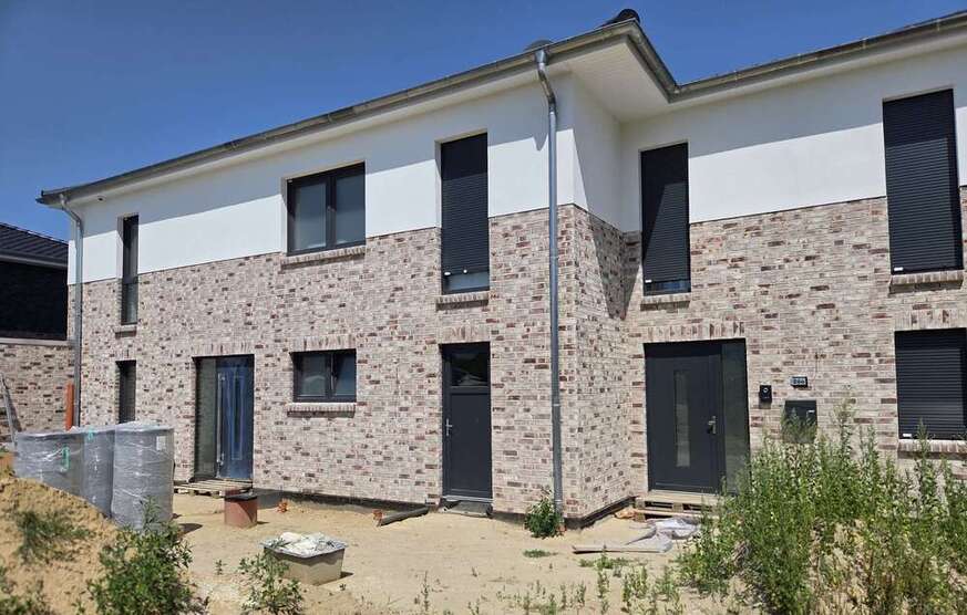 Haus zum Kaufen in Bergen 495.000 € 175 m²