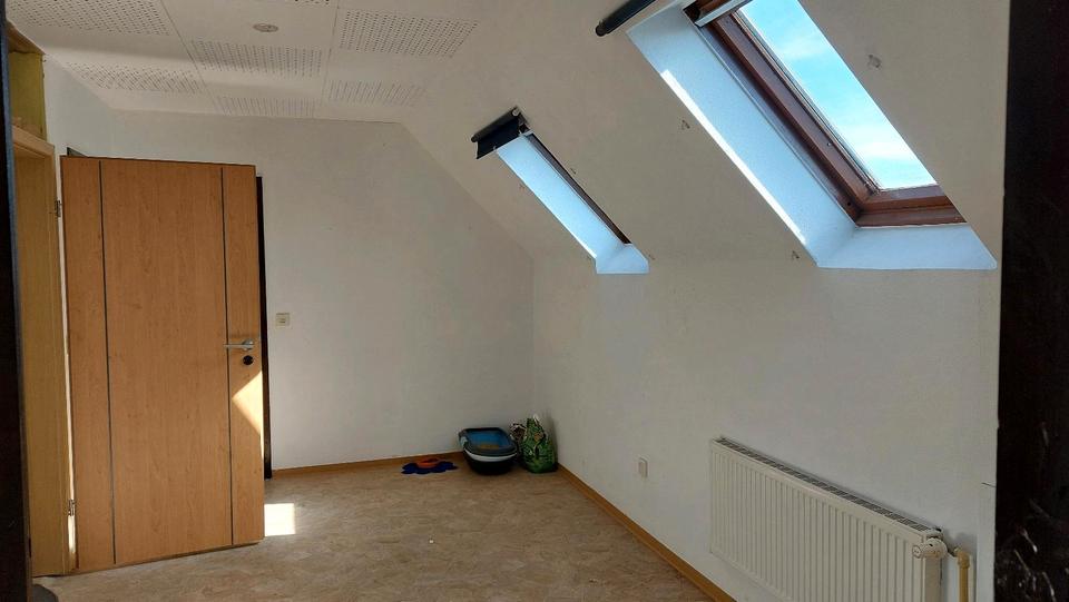Einfamilienhaus Hohenroth - 280.000&euro; | Angebot:26750593