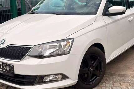 Skoda Fabia 123.000 km 6.990 &euro; Berlin 13086