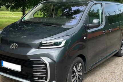 Toyota Proace (Verso) 30.000 km 36.750 &euro; Kallmünz 93183