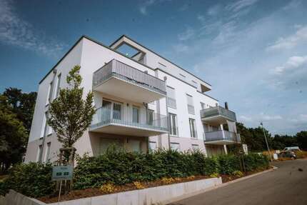 Wohnung Bad Kreuznach Bad Münster am Stein-Ebernburg - 3 Zimmer, 92 m&sup2;, 1.200&euro; | Angebot:27135026