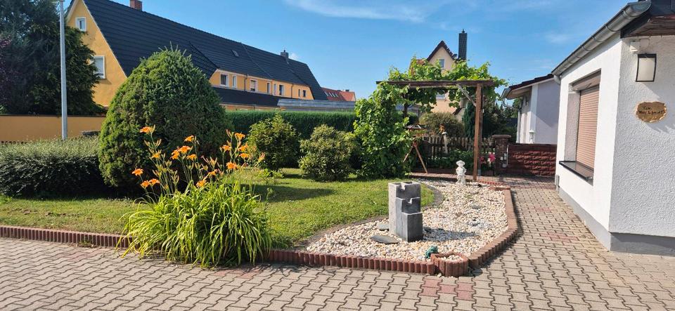 Doppelhaushälfte Rositz - 4 Zimmer, 80 m&sup2;, 150.000&euro; | Angebot:27018011
