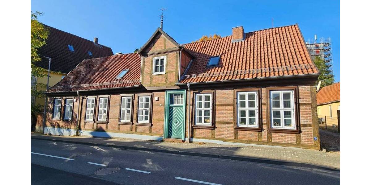 Doppelhaushälfte Celle Hehlentor - 4 Zimmer, 115 m&sup2;, 1.320&euro; | Angebot:26201880