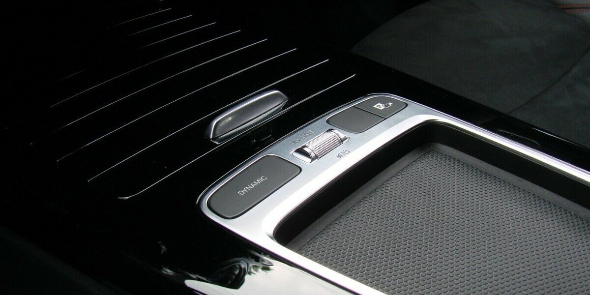 Mercedes-Benz CLA 200 Shooting Brake AMG Night Mulitbeam Standhe 23.241 km 32.980 &euro; Falkensee 14612