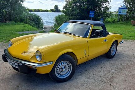Triumph Spitfire 65.000 km 11.999 € Drage 25878