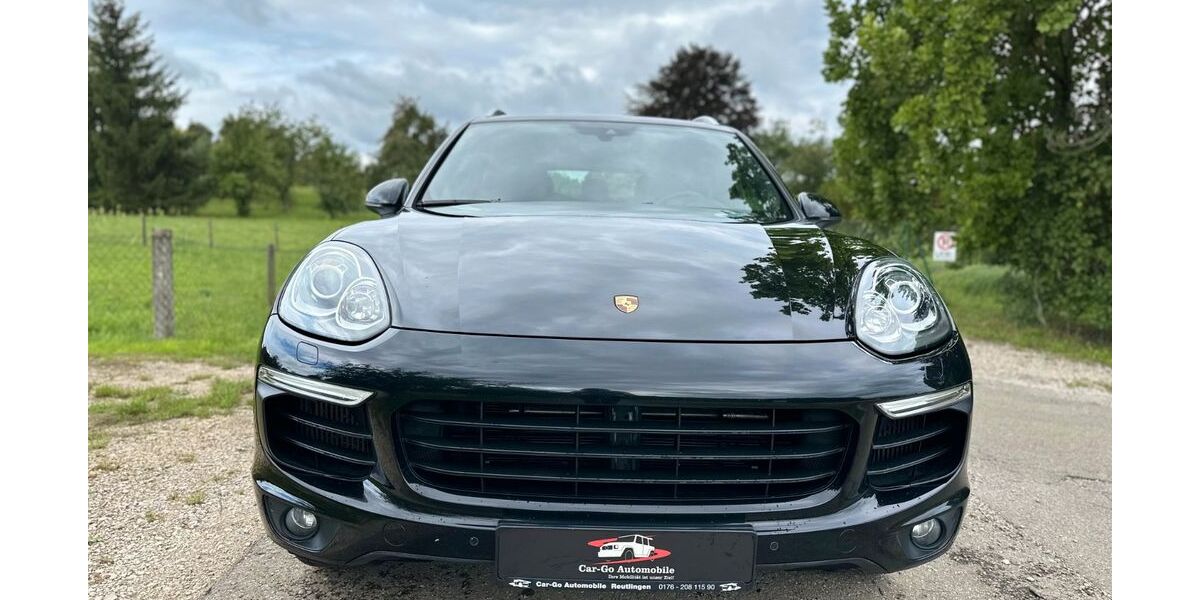 Porsche Cayenne 249.000 km 23.499 &euro; Reutlingen 72770