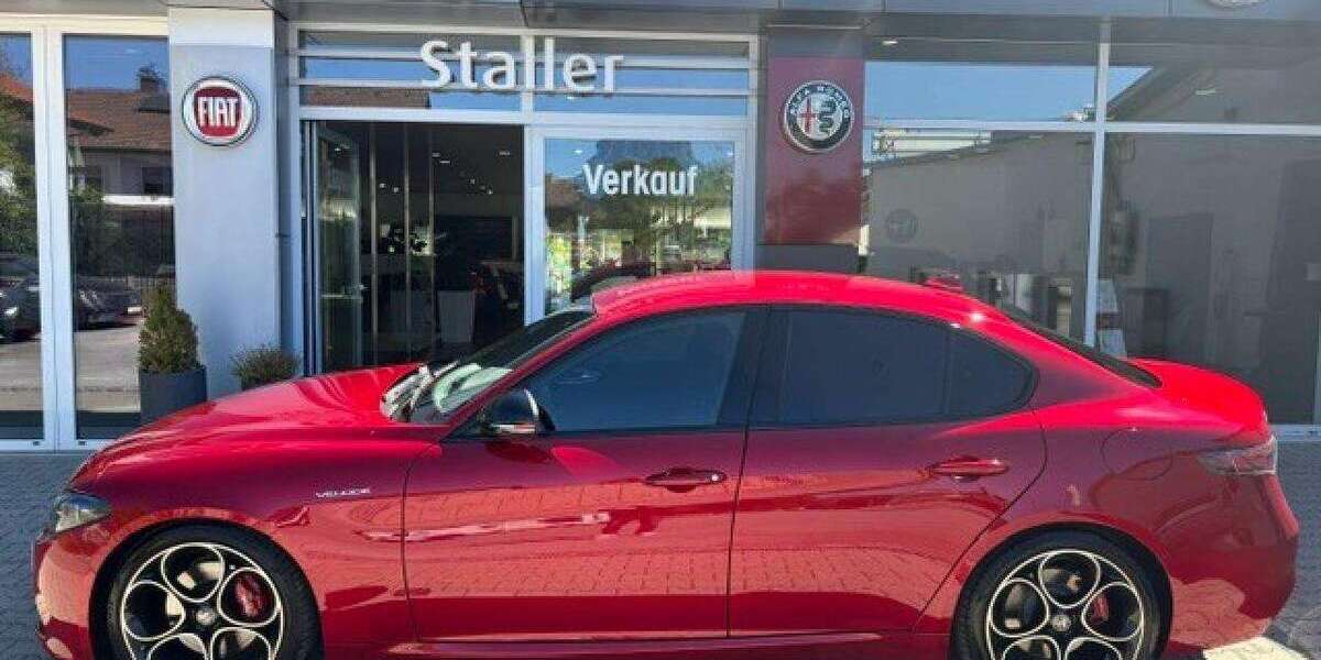 Alfa Romeo Giulia 16.100 km 43.490 &euro; FREILASSING 83395
