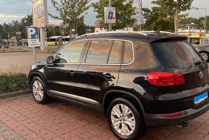 VW Tiguan 111.000 km 11.700 &euro; Stuttgart 70565