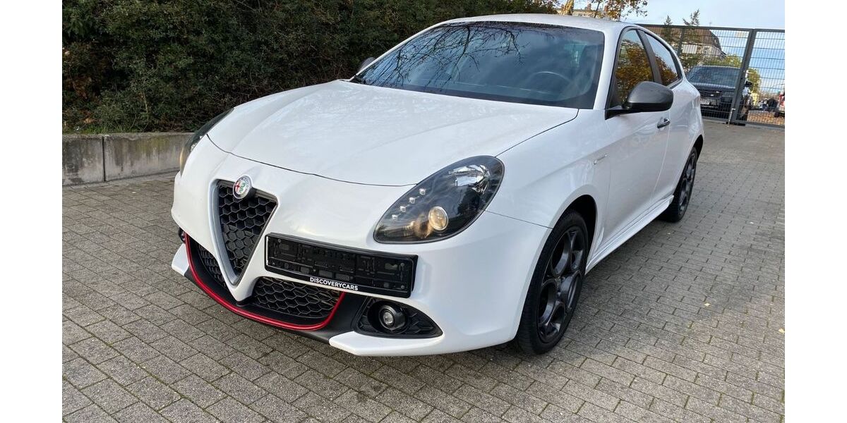 Alfa Romeo Giulietta 154.471 km 12.390 &euro; Berlin 13581