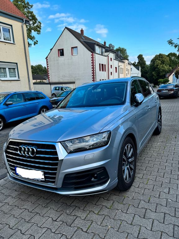 Q7