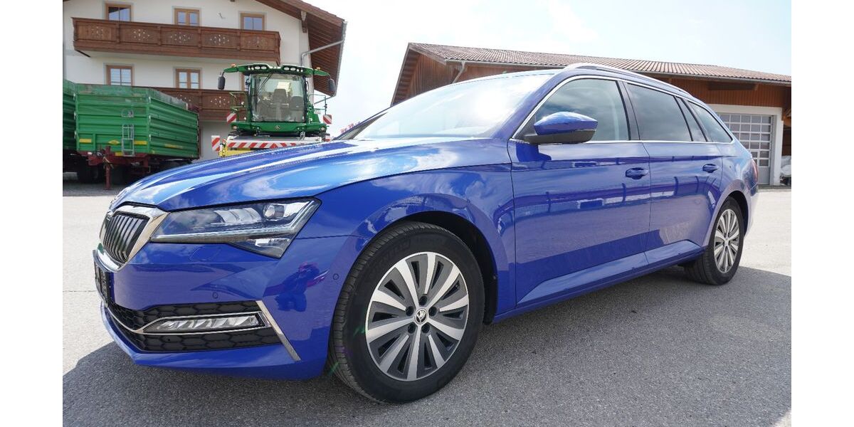 Skoda Superb 122.000 km 19.900 &euro; Griesstätt 83556