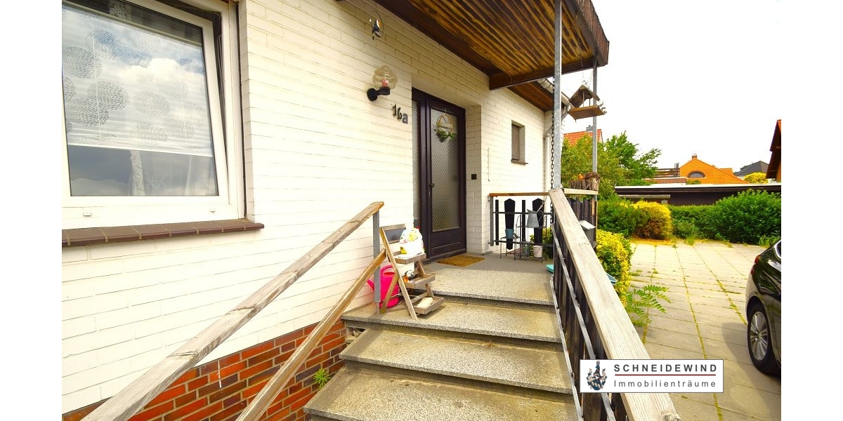 Neubau aus 2020 mit Einliegerwohnung für 1 Person am Altbestand Garage, Garten, Einbauküche u.v.m. - Einfamilienhaus Stuhr | Angebot:24212736