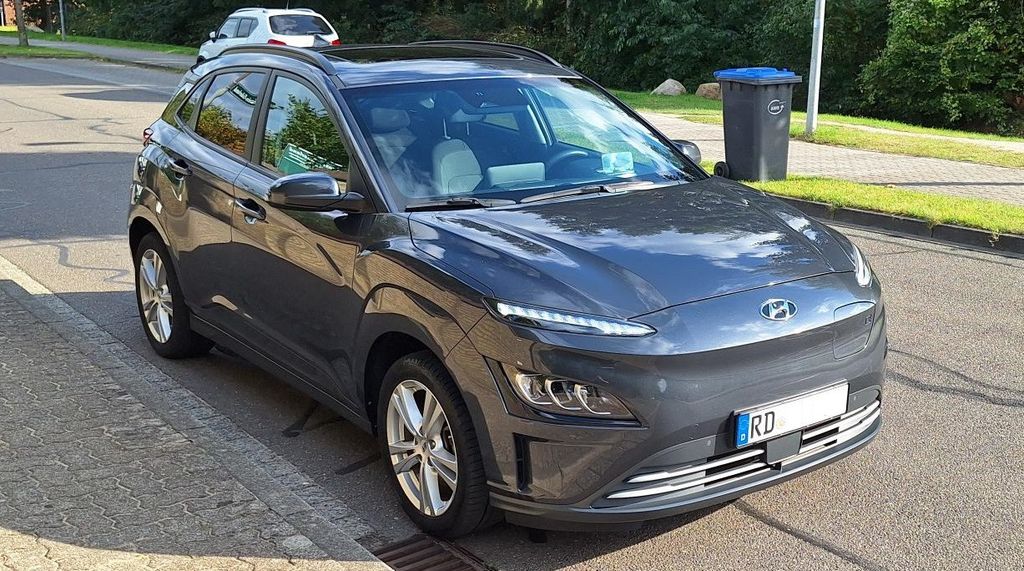 Hyundai KONA Elektro 45.000 km 18.200 &euro; Fockbek 24787