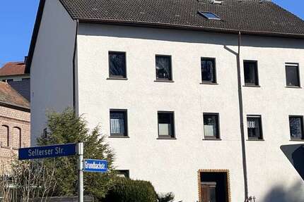 Haus zum Kaufen in Weilburg - Ahausen 178.000 € 184 m² 5 zimmer