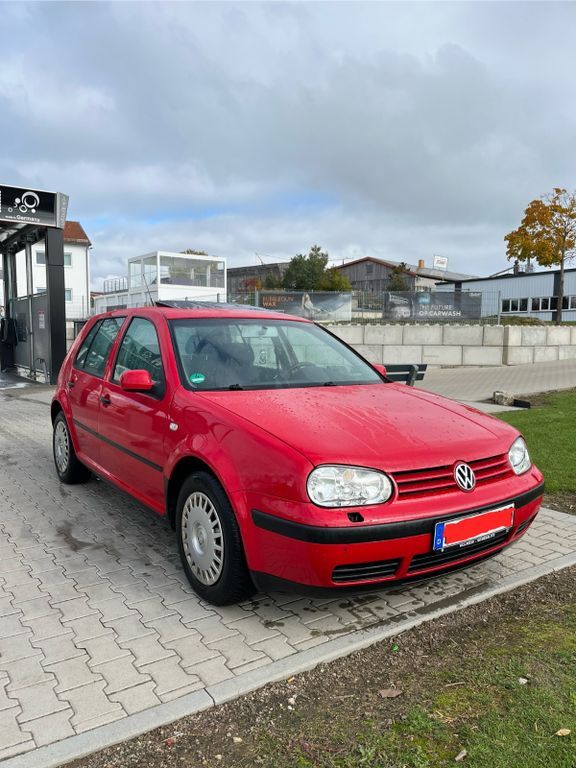 VW Golf 195.000 km 1.650 € Feuchtwangen 91555