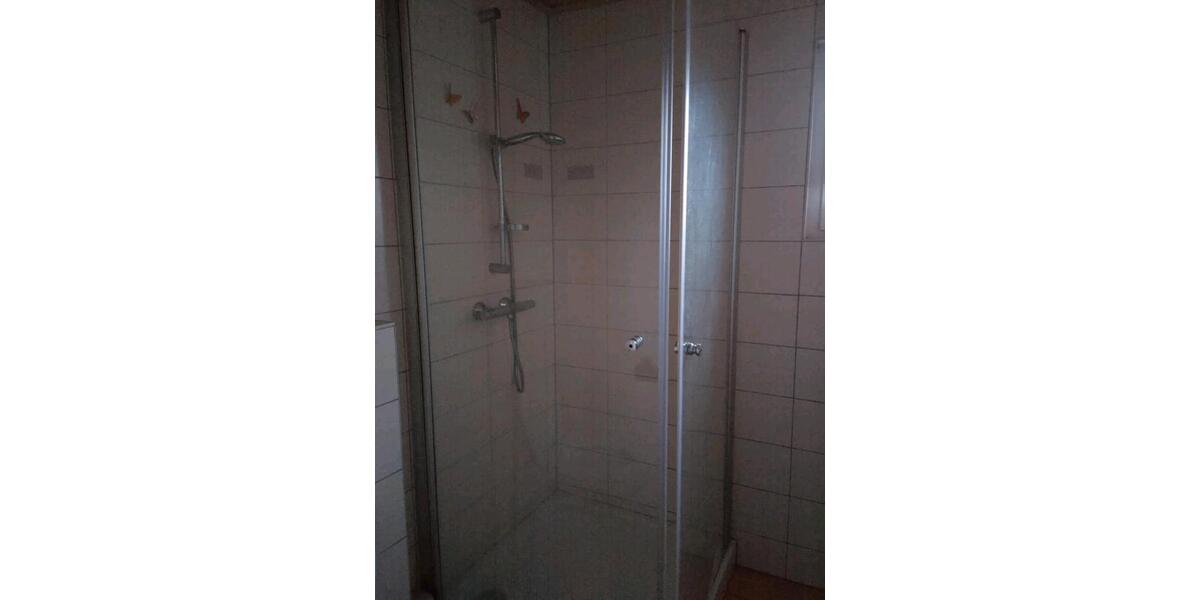 Erdgeschoßwohnung Naila - 3 Zimmer, 65 m&sup2;, 400&euro; | Angebot:25300787