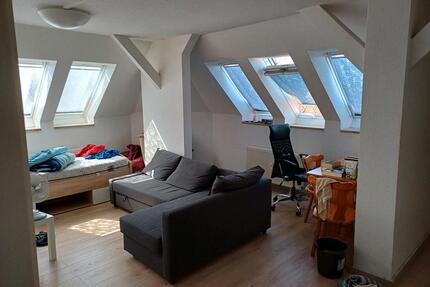 Nachmieter*in für WG Zimmer an der FH