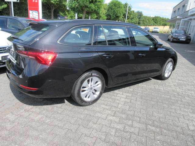 Skoda Octavia Ambition 2.0 TDI DSG NAVI STANDHZG LED ALU 90.840 km 21.488 &euro; Bergkamen 59192